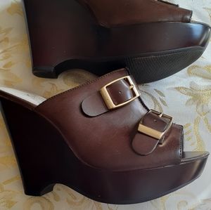 Nine West.Nice shoes for lady